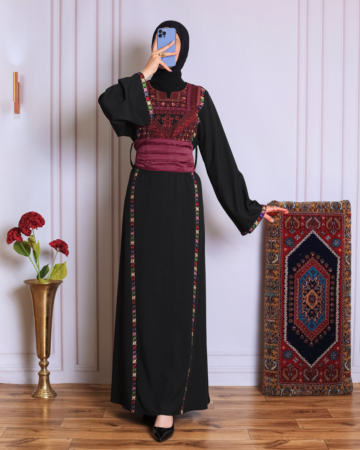 Black/burgundy tatreez abaya