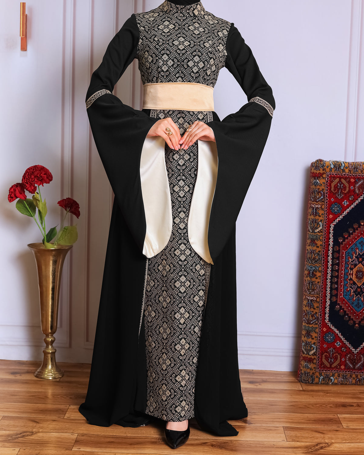 Black/Gold Full Tatreez Abaya