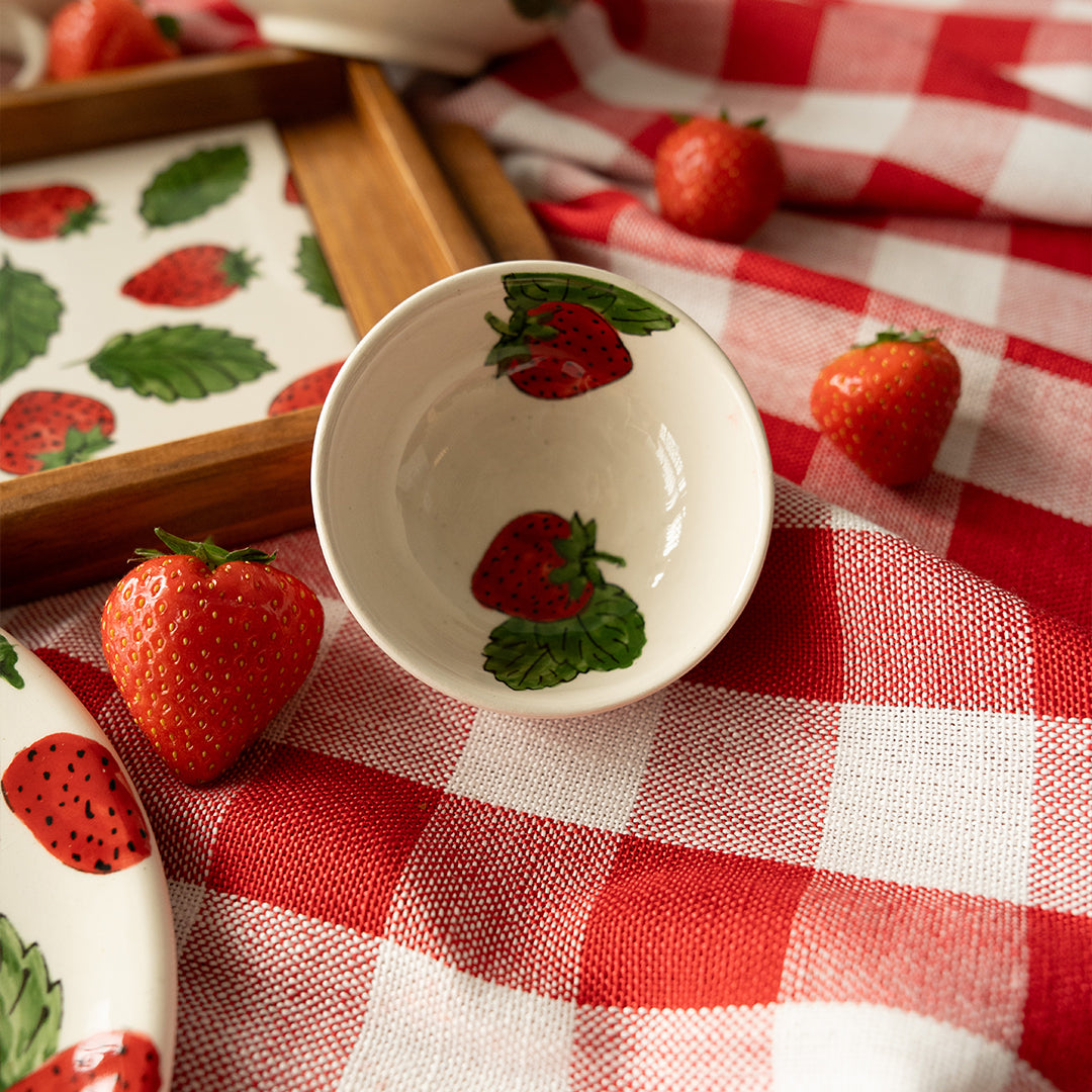 Strawberry Bowl (9cm)