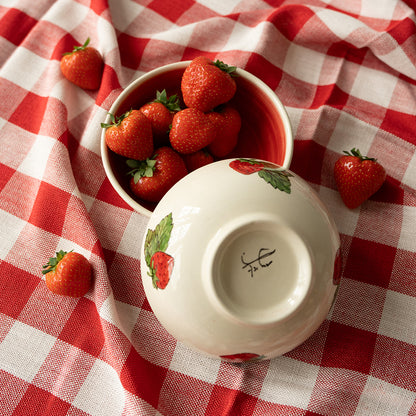 Strawberry Bowl (15cm)