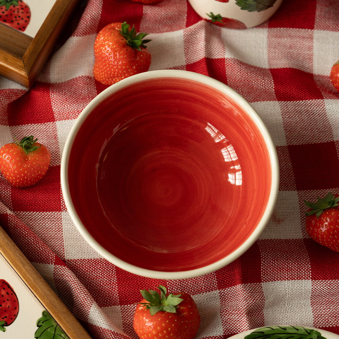 Strawberry Bowl (15cm)