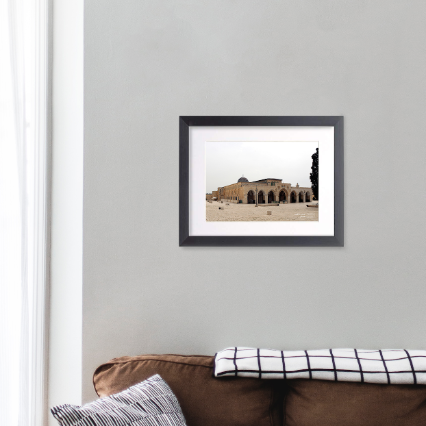 A4 Digital Print - Masjid Al Aqsa  Material Glass Window, Mdf Back, Polcore, Card Mount  Sleek, Contemporary Black Photo Frame, fitted with a glass window and soft white mount.  Print Size: A4 Portrait  Frame Size: 405mm x 330mm